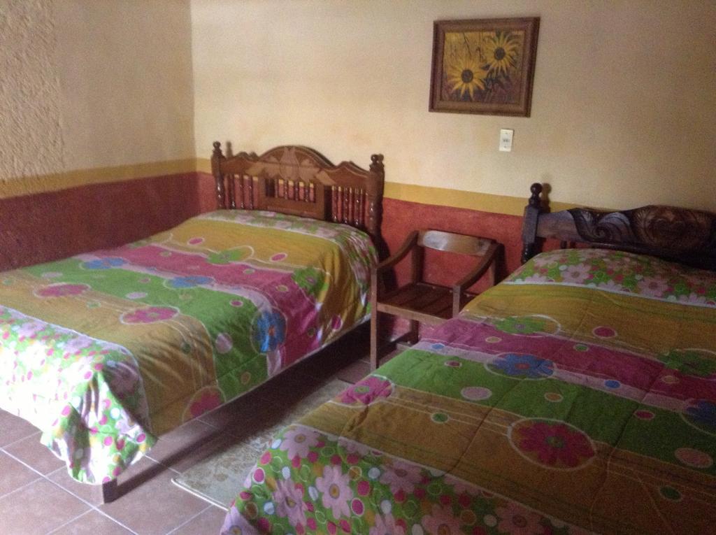 Hotel El Rincon Del Pintor Catorce Zimmer foto